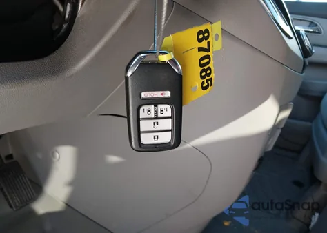 2014 Honda Odyssey Ex z USA, uszkodzony, nr VIN 5FNRL5H44EB085601